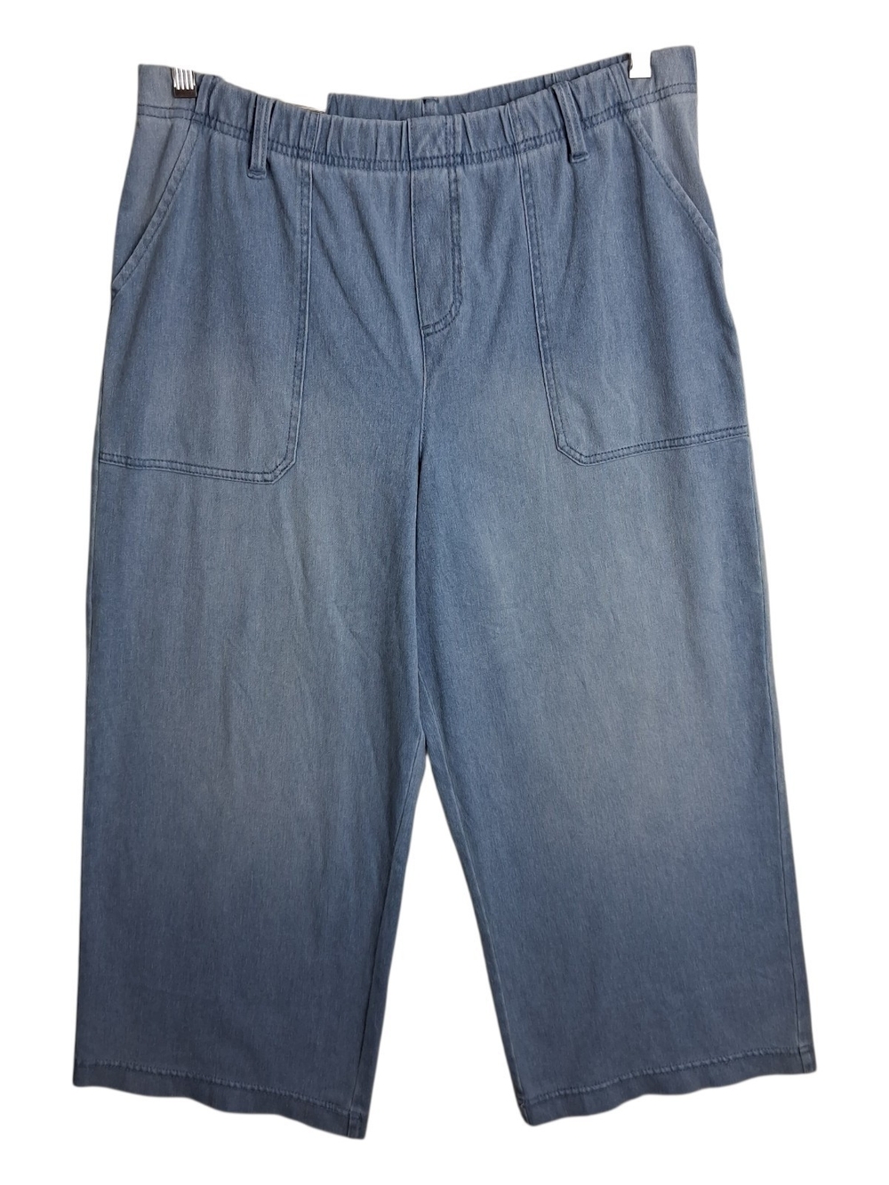 Serra NWT Womens Medium M Light Blue Wide Leg Stretch Pull On Capri Jeggings